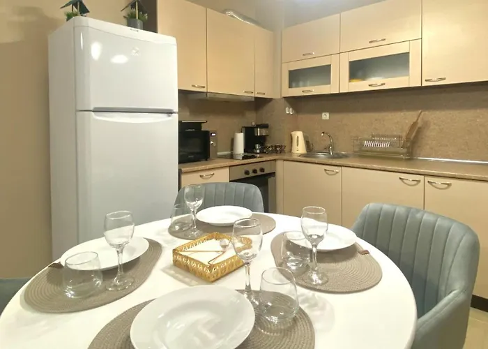 Bratanov Marvel 1 サニービーチ